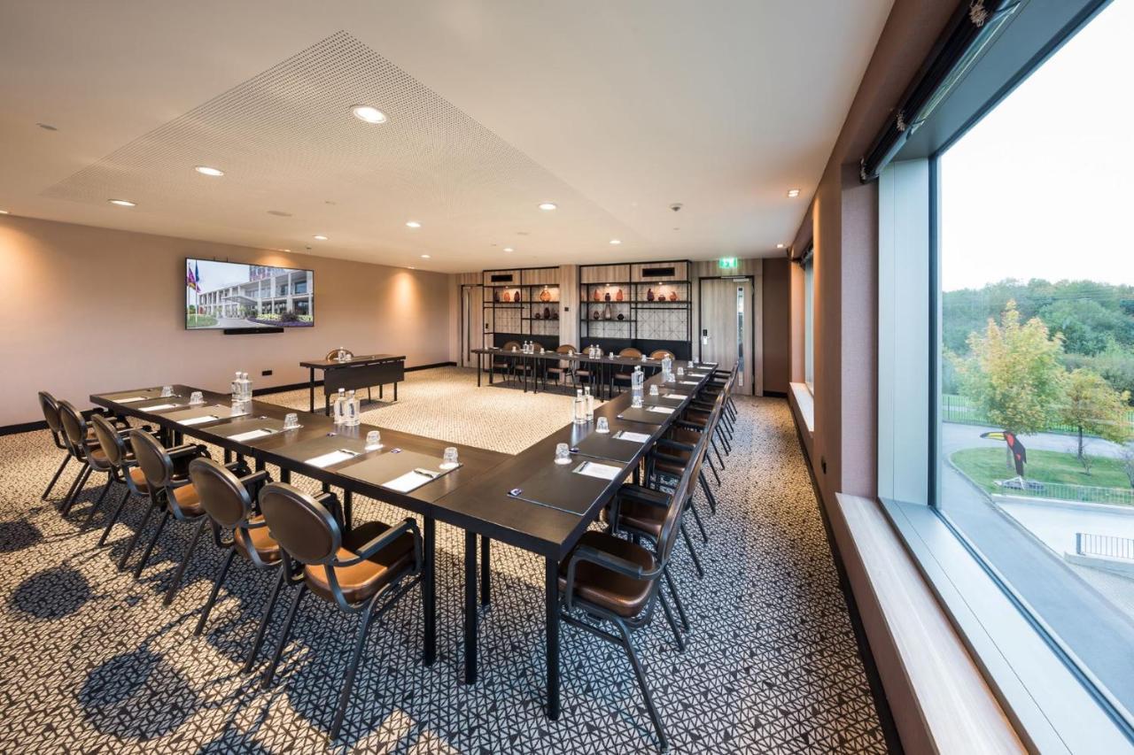 Hotel Der Valk Airporthotel 4*